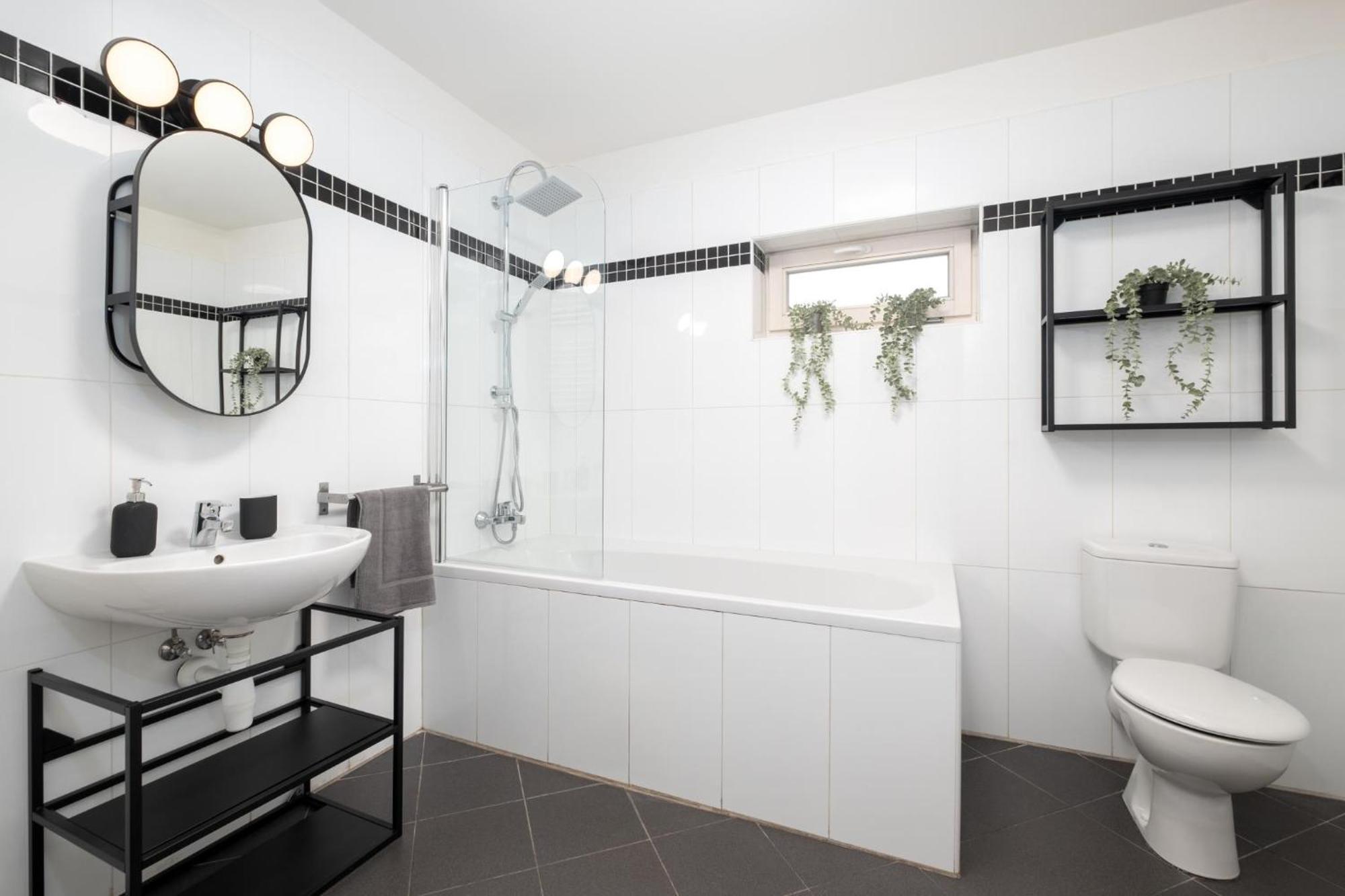 Apartamento Next To Wenceslas Square By Days *